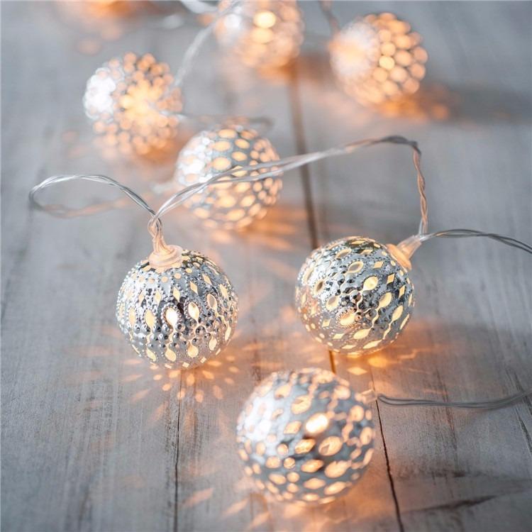 Dây đèn led trang trí decor đẹp - quả cầu bạc