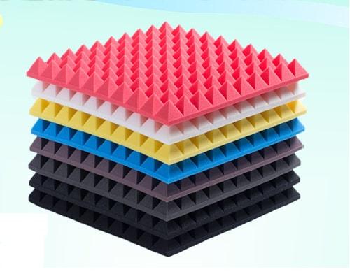 Set 20 tấm Mút xốp tiêu âm hình gai. nhiều màu KT 50x50x5cm