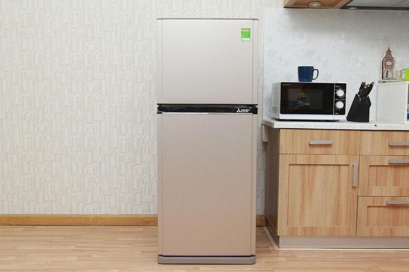 Tủ lạnh Mitsubishi Electric MR-FV24EM-PS-V 204L