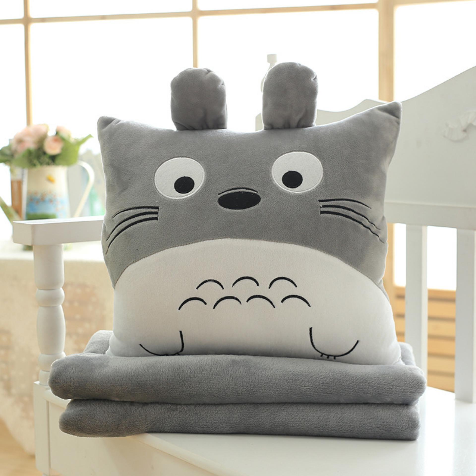 Chăn gối văn phòng 3in1 - Totoro vuông