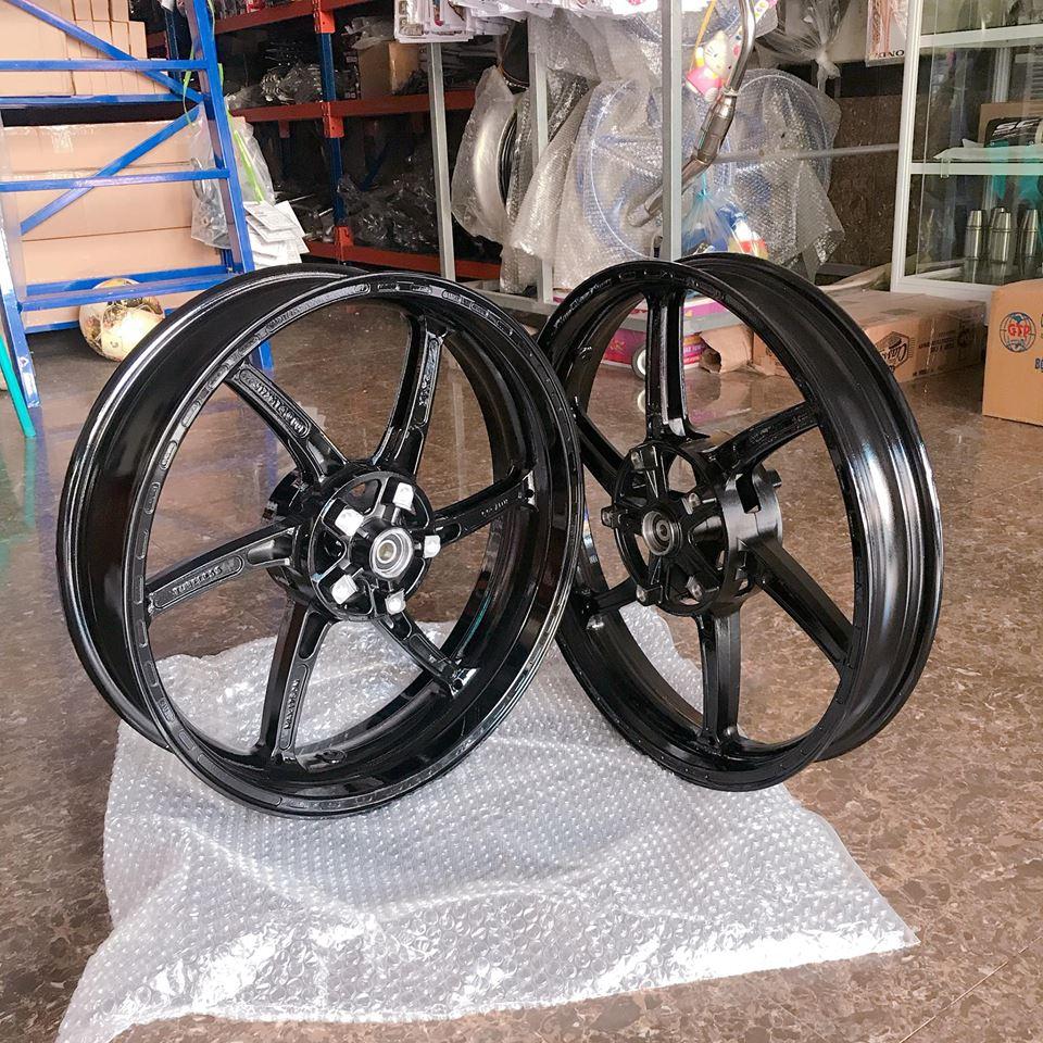 Bộ mâm oz racing gắn exciter 150 lên 2 đĩa trước black x1r