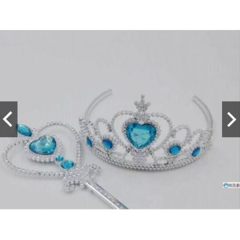 SET PHỤ KIỆN ELSA BÉ GÁI VƯƠNG NIỆM & CÂY PHÉP