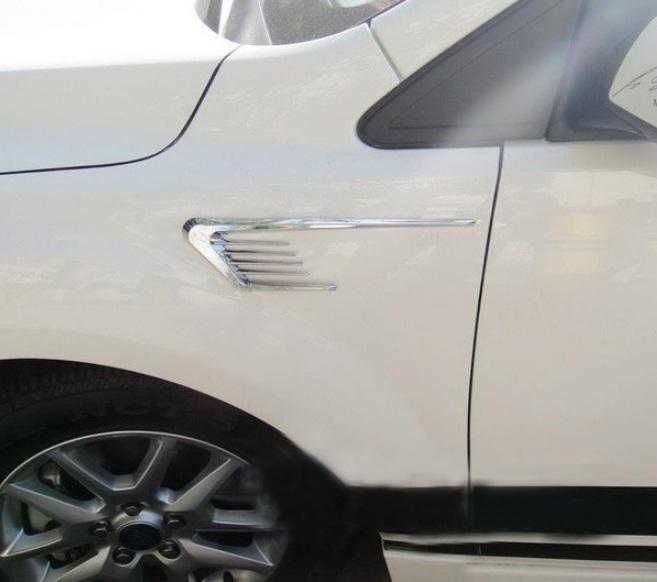 [HCM]Bộ 2 mang cá giả hốc gió dán sườn xe ô tô MC014