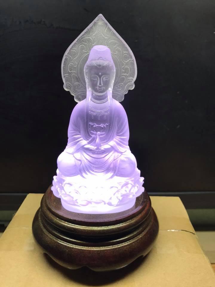 [HCM]COMBO TƯỢNG LƯU LY QUAN THẾ ÂM TỌA SEN VÀ CHÂN ĐẾ GẮN ĐÈN ĐỔI MẦU(ĐỂ BÀN)