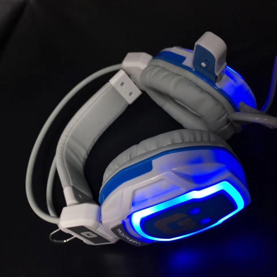 Tai nghe chụp gaming qinlian a66 with mic, led + rung