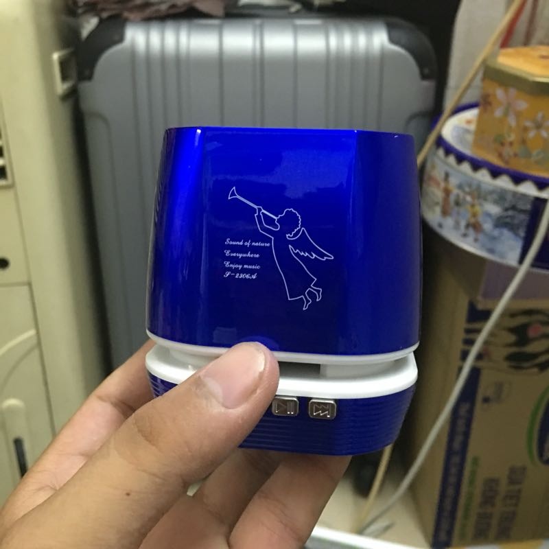 loa bluetooth mini T2306A - âm thanh cực hay có đèn led 3