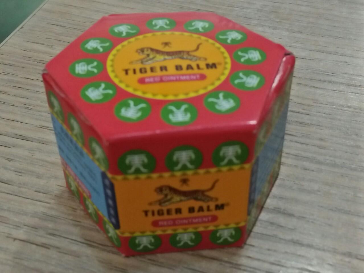 Dầu cù là tiger balm red 10gr