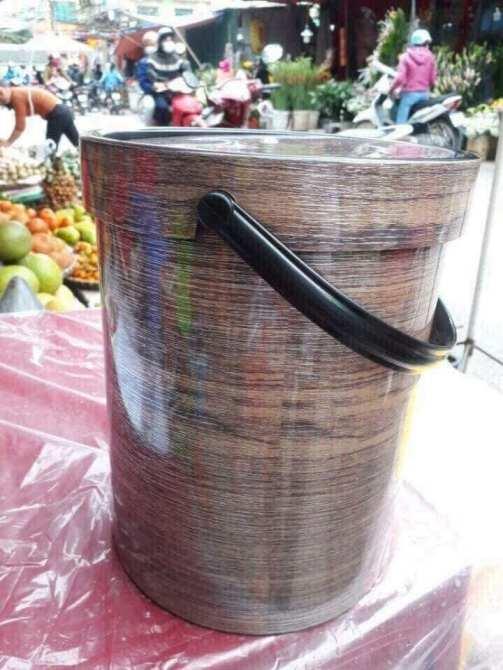 Thùng đựng rác nhựa giả vân gỗ