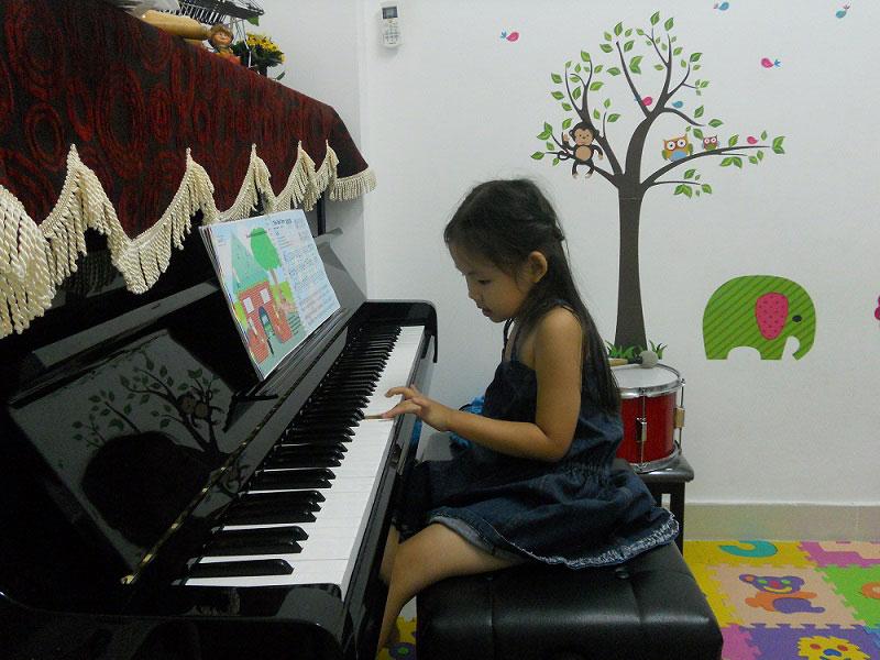 Khoá Học Piano Cho Trẻ Em.