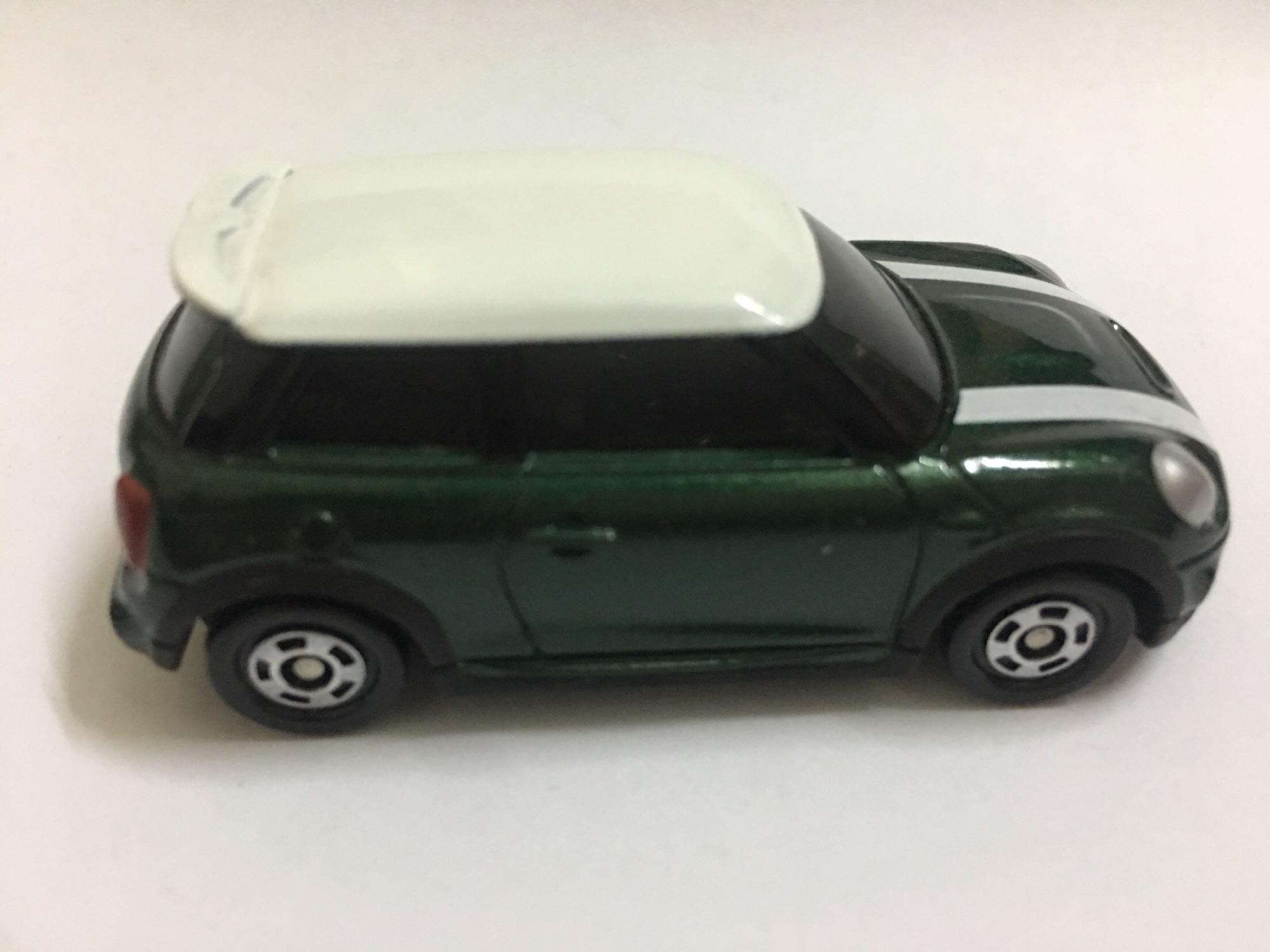 Xe mô hình Tomica Mini Cooper JCW