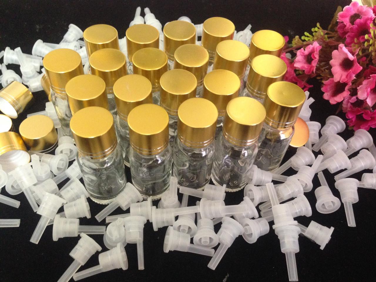 20 Lọ thủy tinh trong nắp vàng 10ml