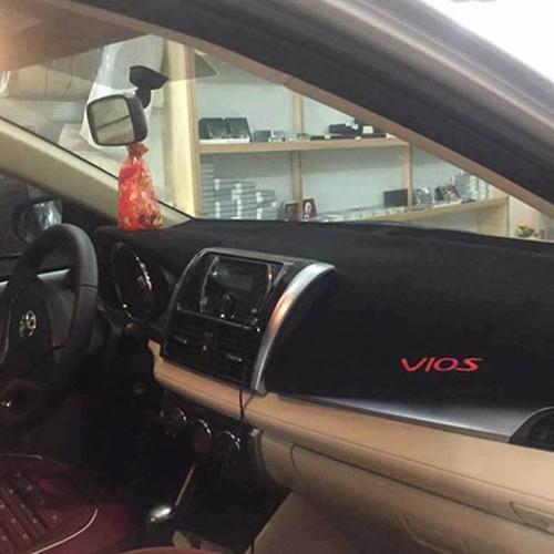 Thảm phủ chống nắng cho taplo xe hơi Phom chuẩn dùng riêng cho Toyota Vios (2010-2014)
