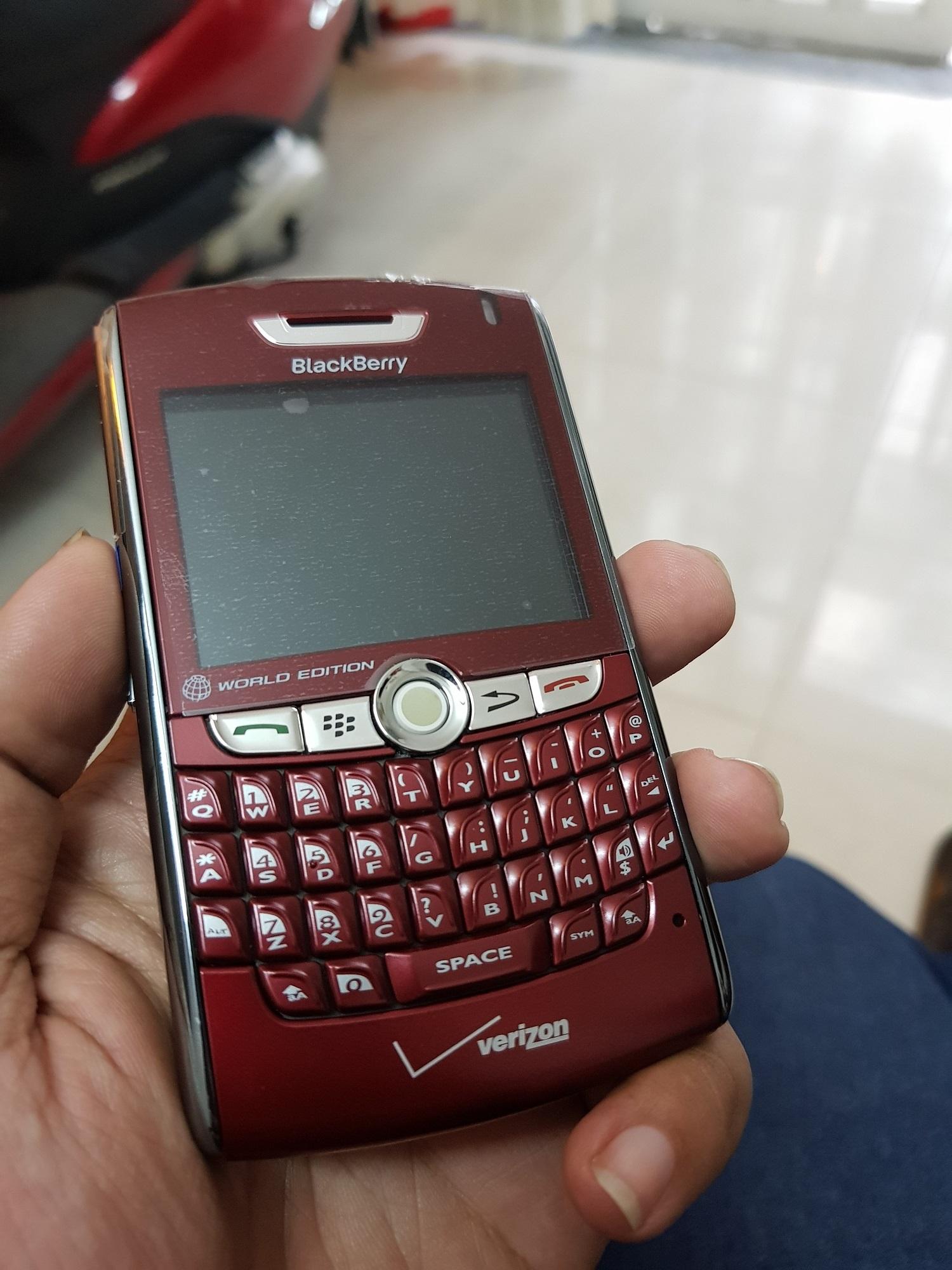 Điện thoại blackberry 8800