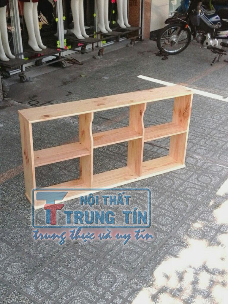 Kệ sách treo tường gỗ 1m Vàng