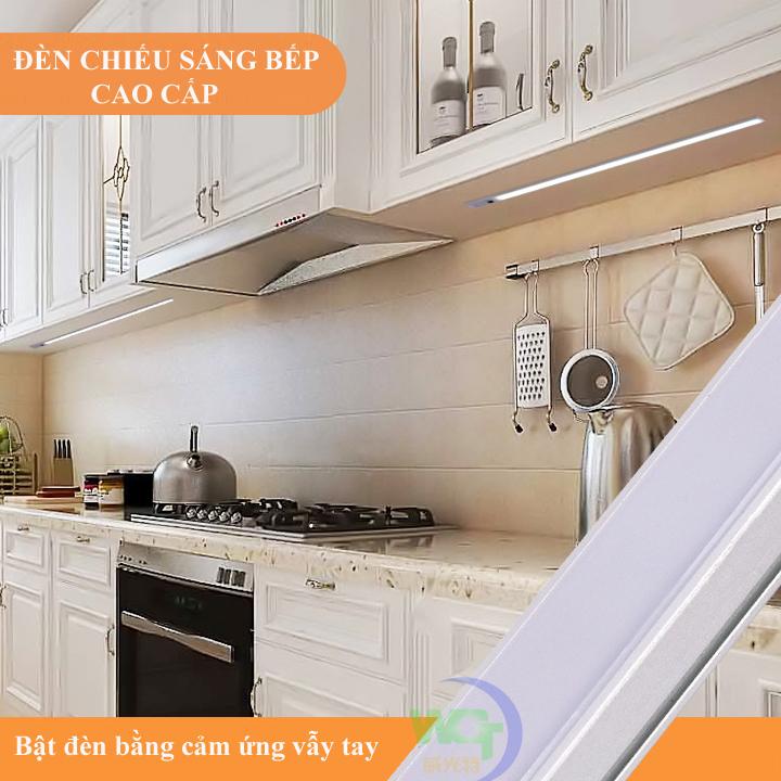 Đèn cảm ứng vẫy tay lắp tủ bếp dài 60cm bóng 11w kèm nguồn 12V