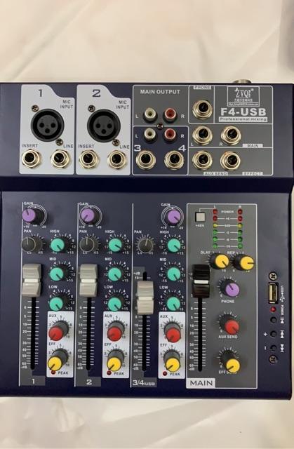 bàn trộn âm thanh mixer F4-USB