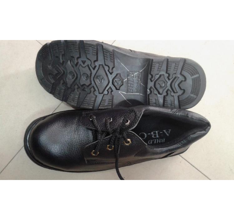 giầy bảo hộ mũi SẮT ABC đế đen