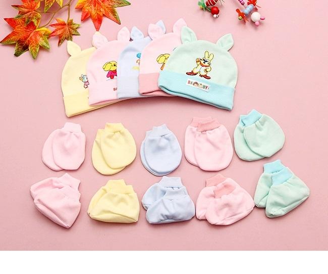 5 Bộ Bao tay chân và nón tai thỏ cho bé