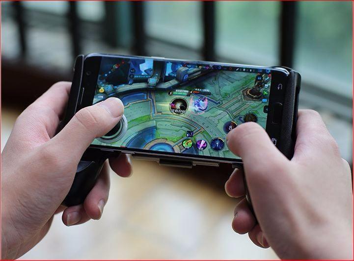 Giá đỡ tay cầm điện thoại chơi game liên quân