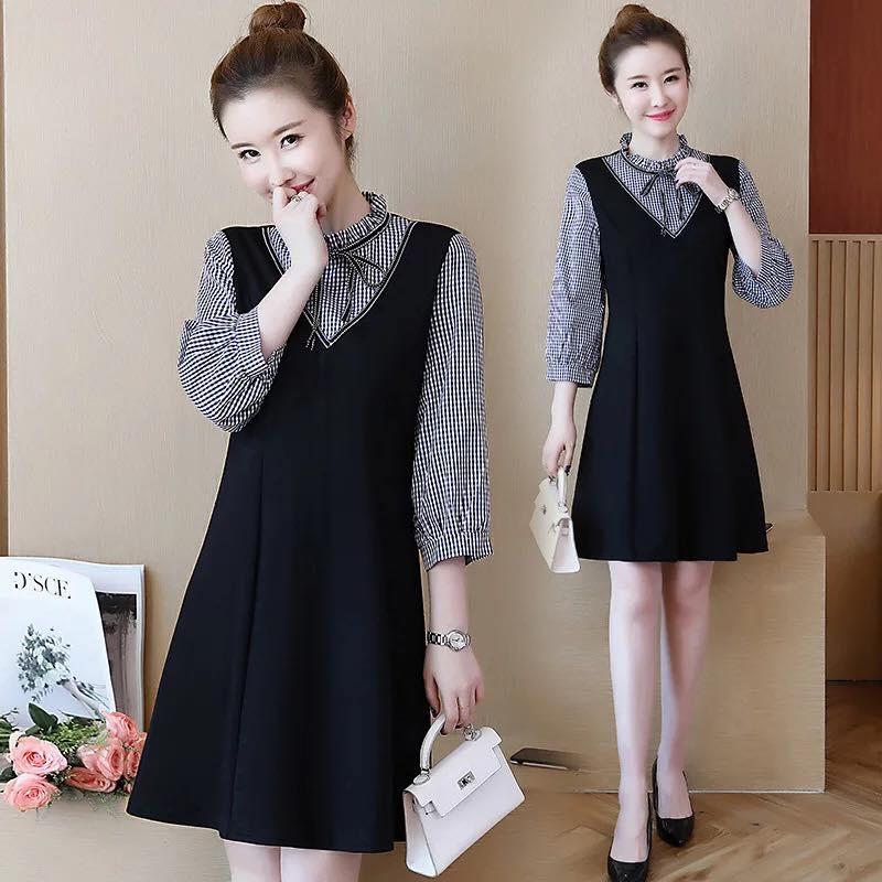 Váy bầu đen phối kẻ đen cổ tàu