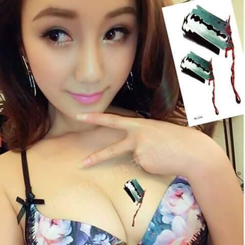 [HCM]Combo 5 tấm hình xăm dán tattoo 10x6cm dao lam cắt chảy máu vết sẹo rùng rợn... (Một tấm gồm nhiều hình. Mua từ 2 combo tặng 2 tấm đồng size)