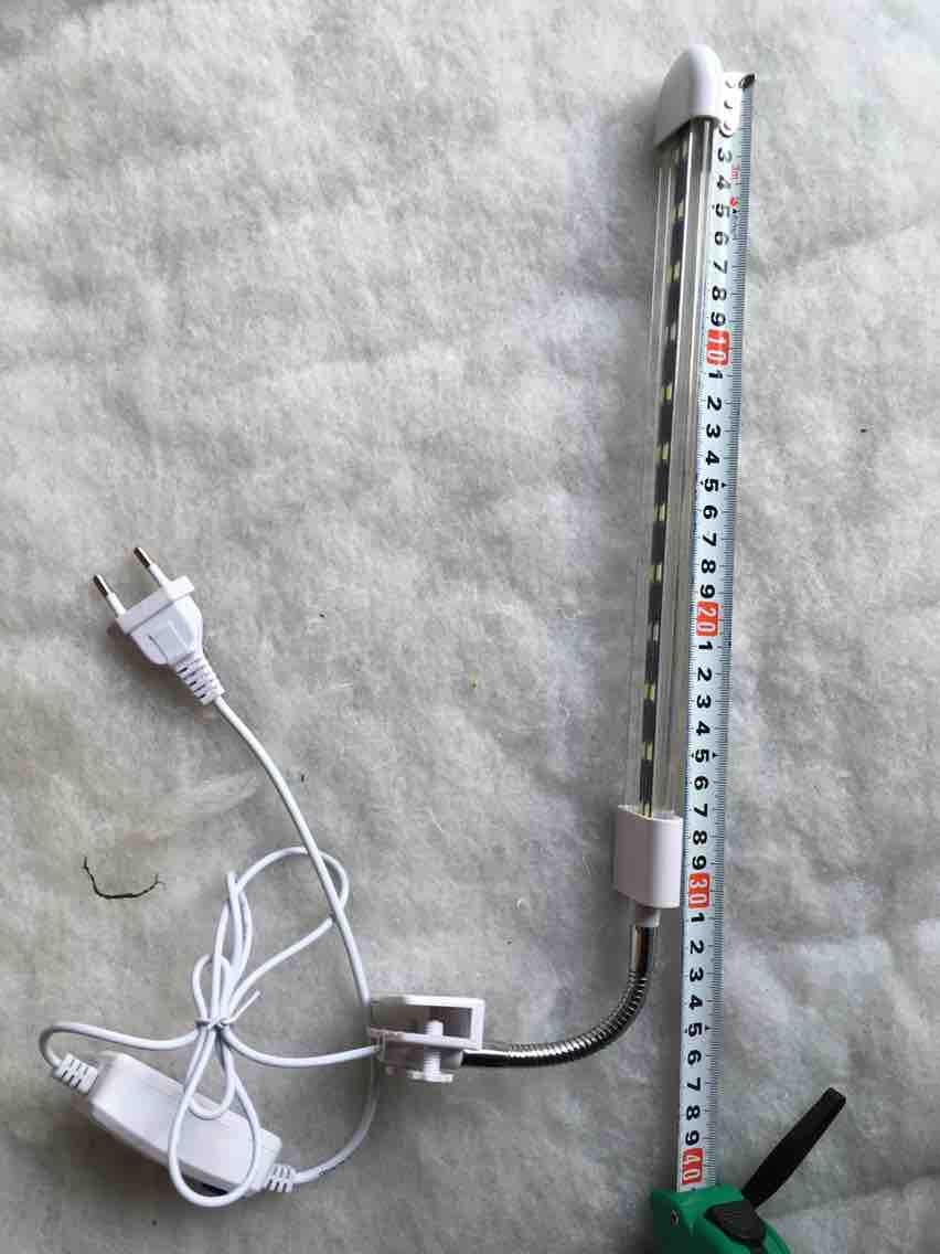 Đèn kẹp hồ cá mini 12W cho hồ dài trên 35cm