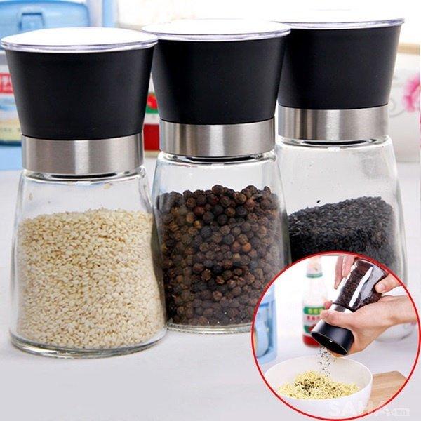 Máy cối xay tiêu và gia vị cầm tay mini tiện dụng