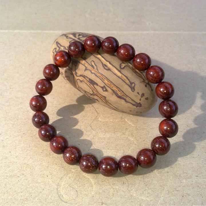 [HCM]VÒNG ĐEO TAY GỖ TỬ ĐÀN ĐỎ 8MM