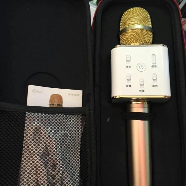 Micro Karaoke Bluetooth Q7 - Q7U Hát Karaoke Mọi Lúc Mọi Nơi Tích Hợp Loa Âm Thanh Nổi 3 Trong 1(Trắng)