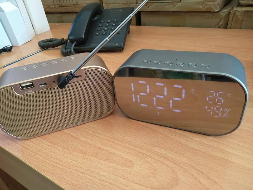 Loa bluetooth nghe đài FM kiêm đồng hồ báo thức Yayusi S2 thế hệ mới