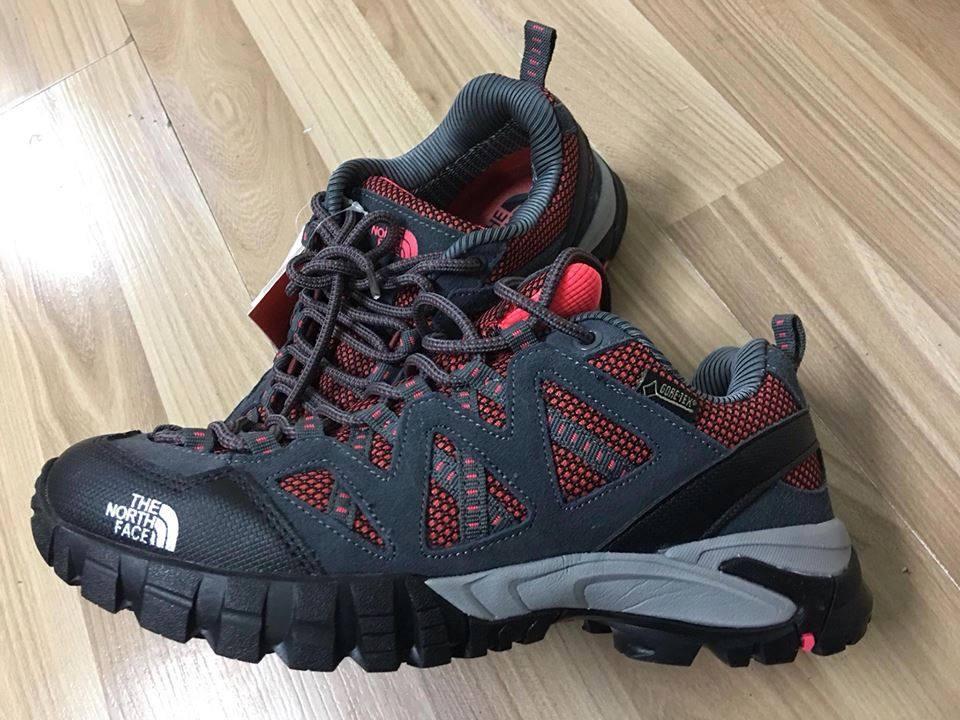 Giày leo núi nữ The North Face - 9810