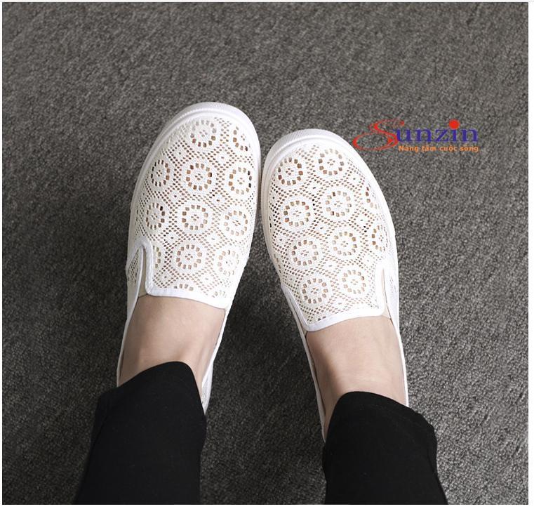 Giày ren nữ thoáng chân (trắng) size từ 35-40