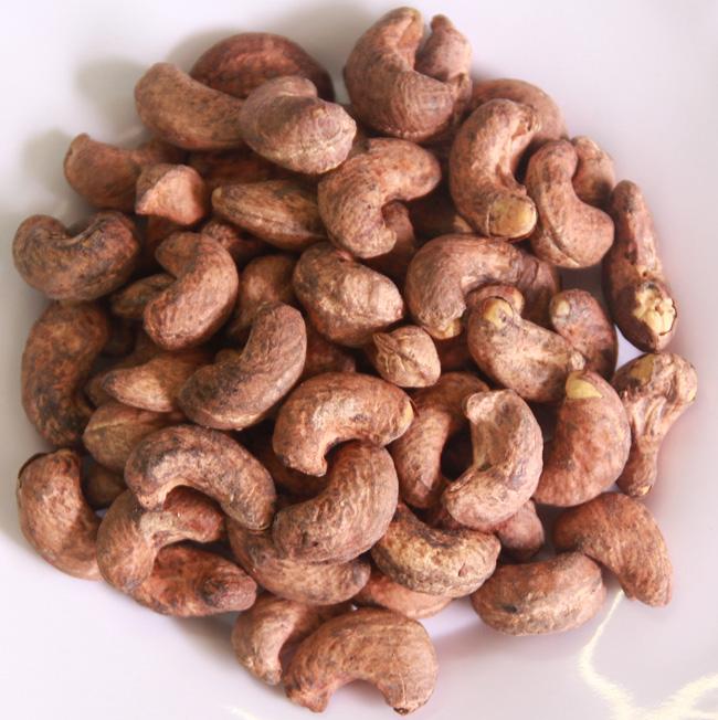 Hạt Điều rang muối vỏ lụa 500g - Vườn hạt điều Tâm Tâm Bình Phước