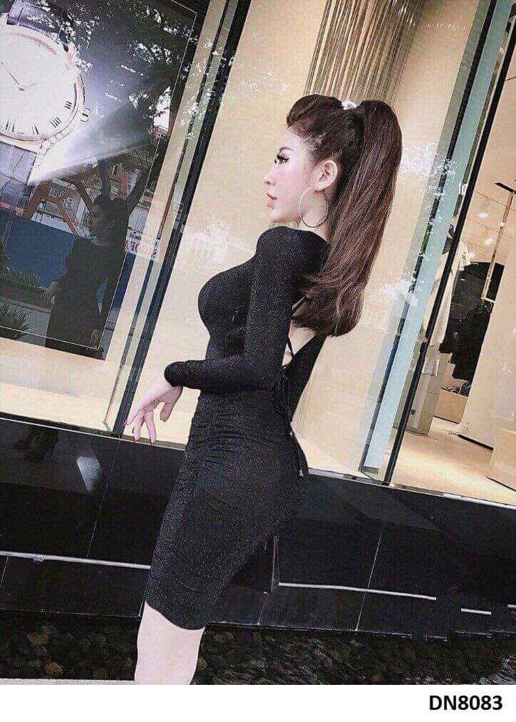 Đầm body tay dài hở lưng ánh kim