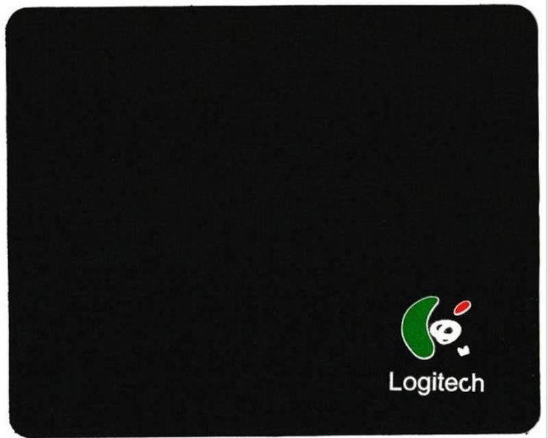 Giá Miếng Lót Chuột Logitech Mouse PAD 20*25