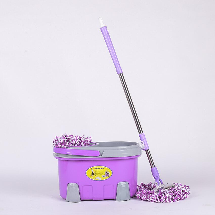 Chổi lau nhà Chefman CM - 405 thuận tiện cho việc vệ sinh nhà cửa được nhanh hơn