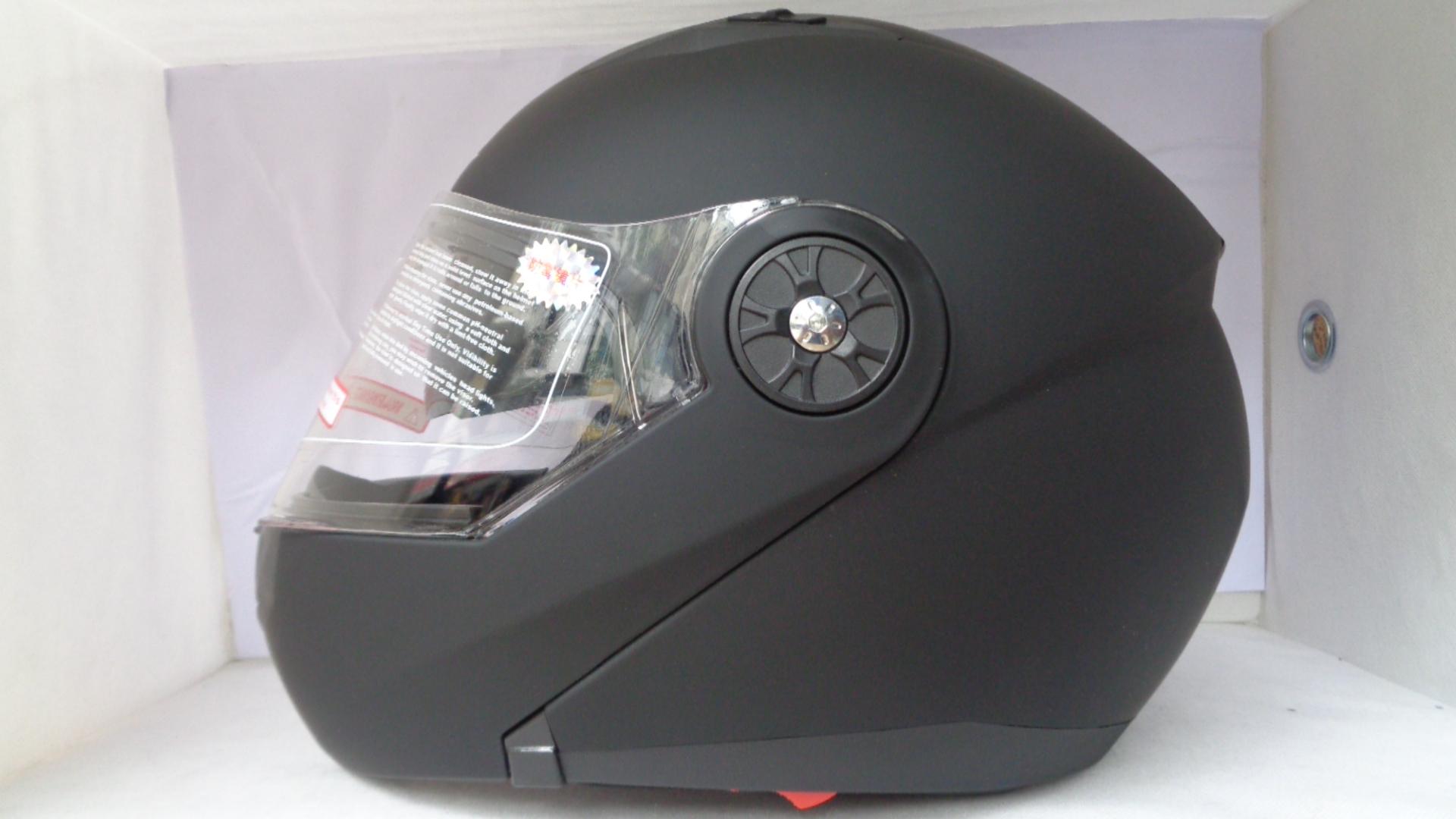 Mũ bảo hiểm gxt 2016 lật hàm - huyền anh