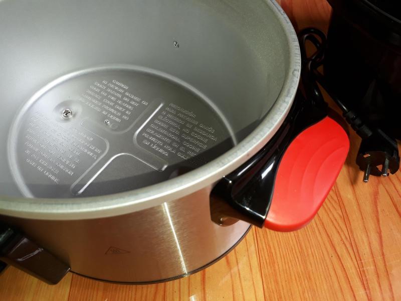 Giá bán Nồi nấu chậm kho cá beecook 3,5lit