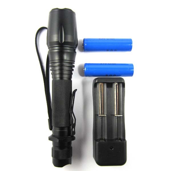 ​Bộ đèn pin siêu sáng ultrafire t6