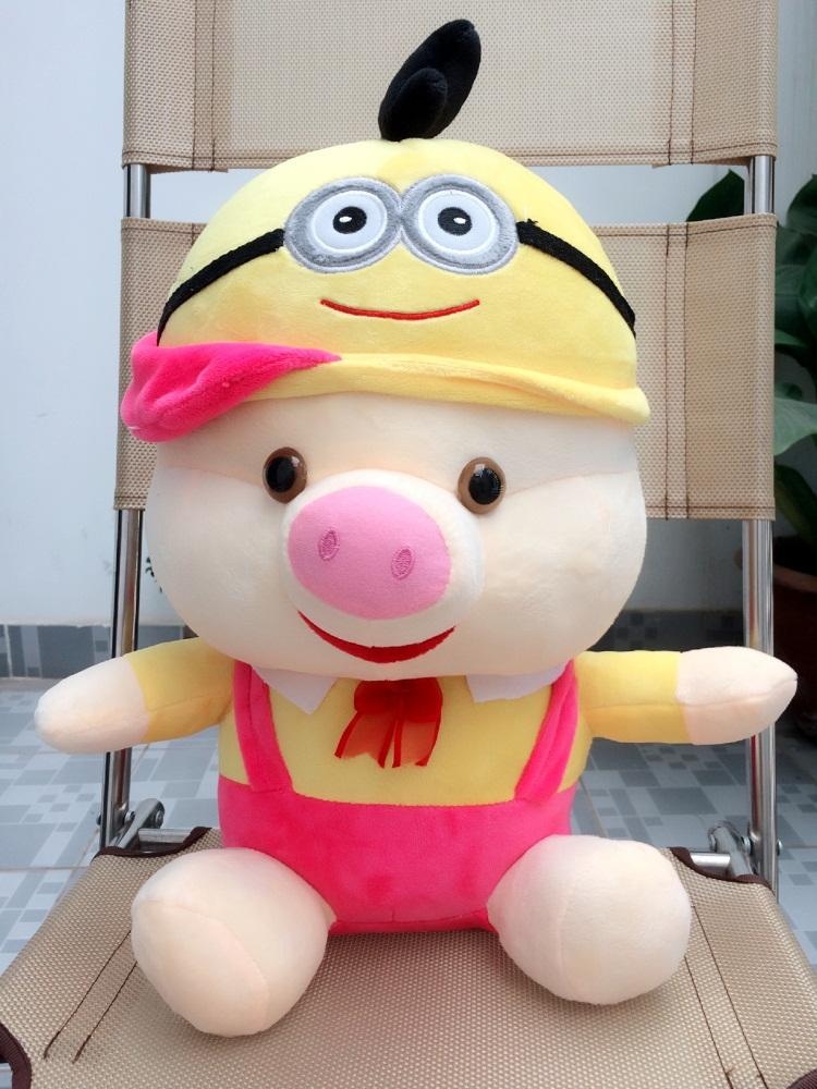 Gấu bông lợn nón minion cao 40cm hồng