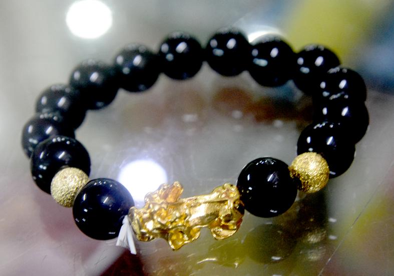 [HCM]Vòng tay chuỗi đá mã não đen tỳ hưu-Có nhiểu cỡ ly-10ly-12ly