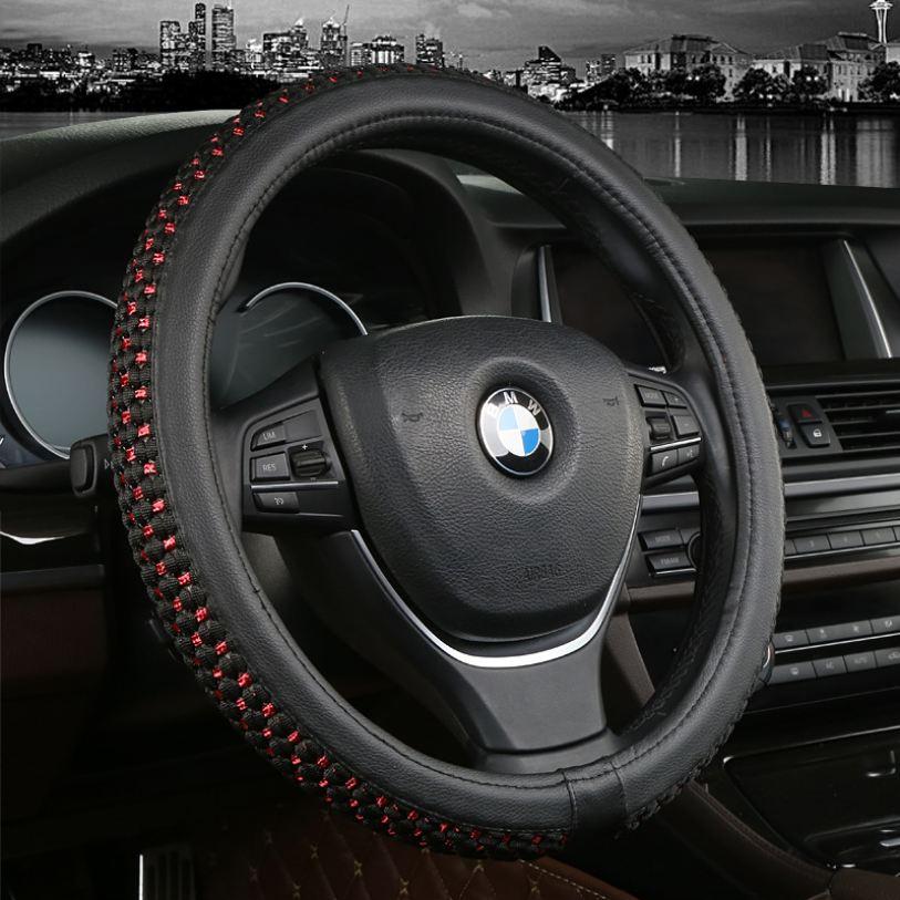 Bọc vô lăng ô tô xe hơi da PU bện vải thoáng khí MT52122 (Đen chỉ đỏ)