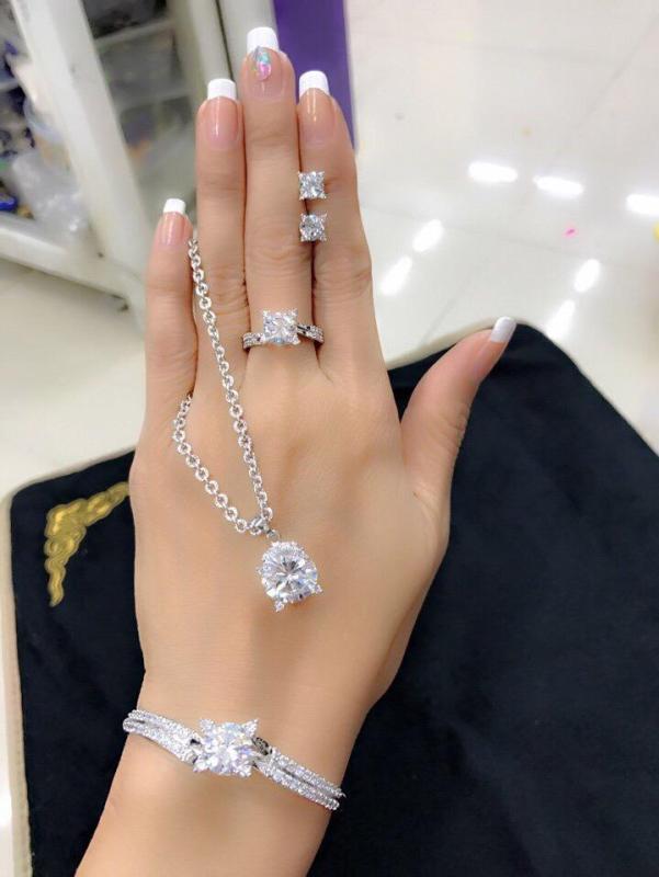 Bộ Trang Sức Xi Bạch Kim Đá Pha Lê Hoàng Hậu Gadoshop