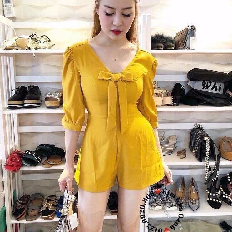 Jum nữ ngắn váy xinh