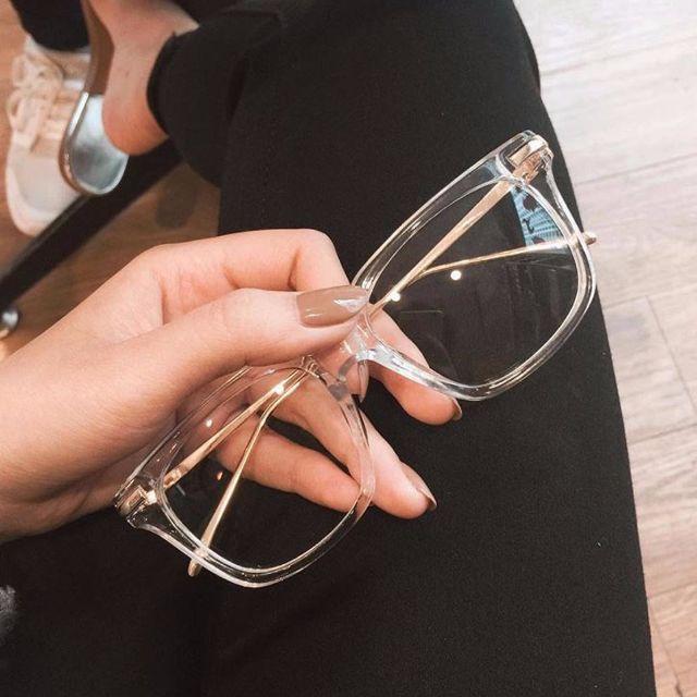 [HCM]Mắt kính gọng nhựa trong suốt kiểu dáng đẹp