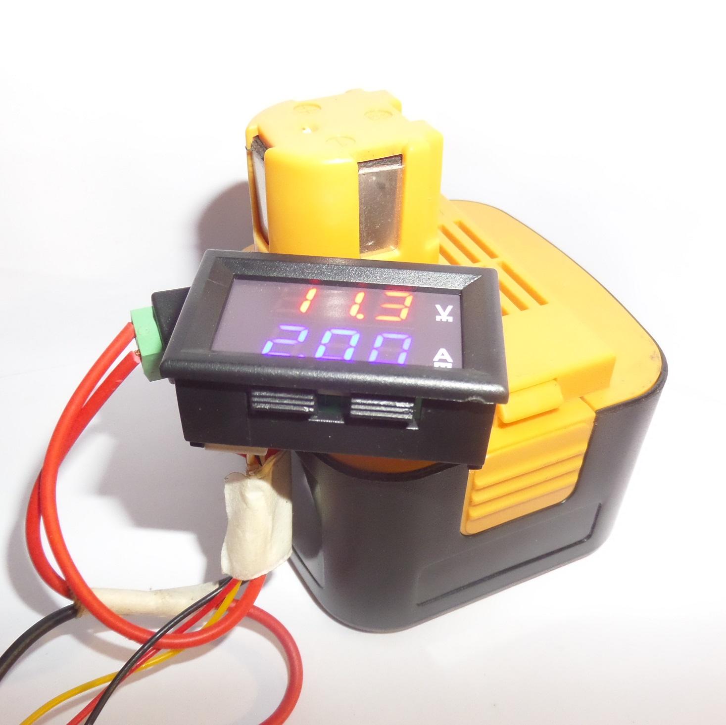 Pin Li-ion National 12V - dung lượn 4AH - Dòng xả 30A Chuyên dùng các máy khoan và bắn vít National 12V
