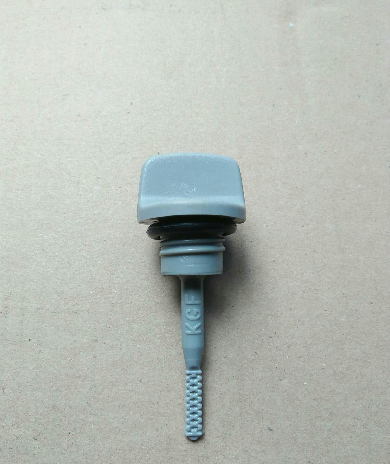 Nắp Ti Nhớt Sh150i Ý 2006 và 2010