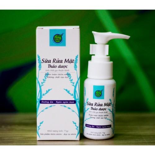 Sữa rửa mặt tinh chất gạo Cung Đình M310