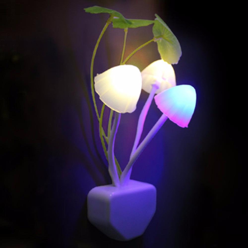 Đèn ngủ hình cây nấm dễ thương cảm biến ánh sáng tự động