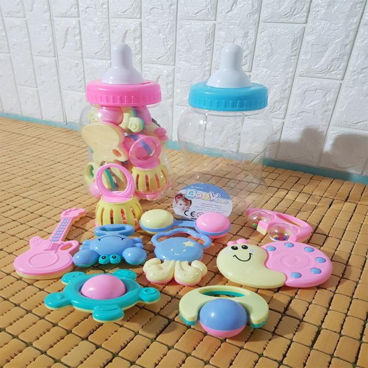 Bộ đồ chơi xúc xắc bình bú 9 món cho bé